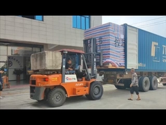 ベビー用おむつ生産ラインが輸出されました。スタッフ全員が暗くなるまで働きました